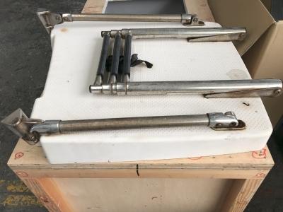 YAMAHA　UF-29トランサムステップラダー右舷ご成約ありがとうございます