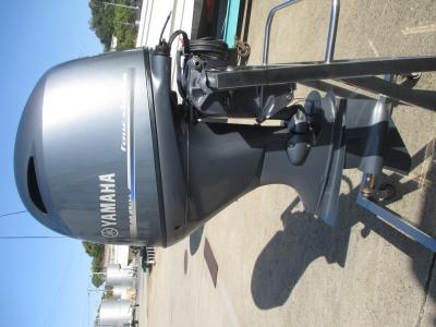 ヤマハ船外機