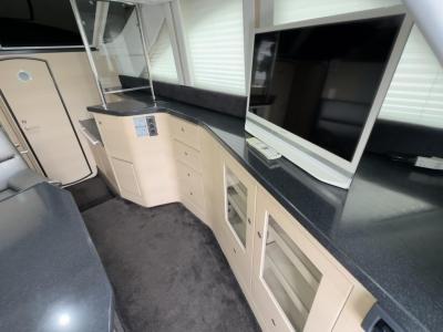 SC-30eX VOLVO PENTA船内外機 220馬力×2基