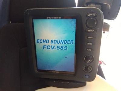 フルノFCV-585　魚探　